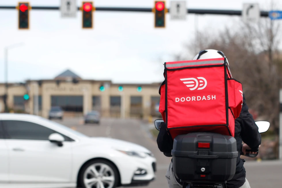 DoorDash Forecast Beats Expectations Despite Rising Fuel Costs